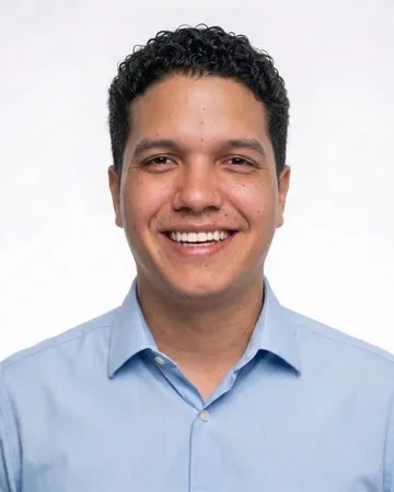 Alejandro Cova